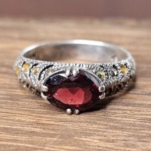 925 Silver Oval Garnet Cocktail Gemstone Ring Size 6.75